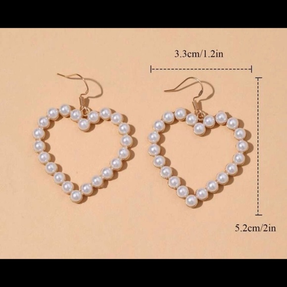 7/$35 HEART PEARL FAUX EARRINGS - Picture 2 of 6